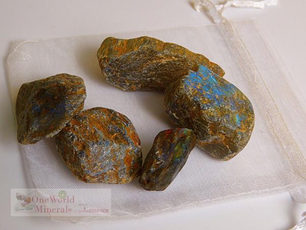 Labradorit Wassersteine - quintESSENCE Wassersteine